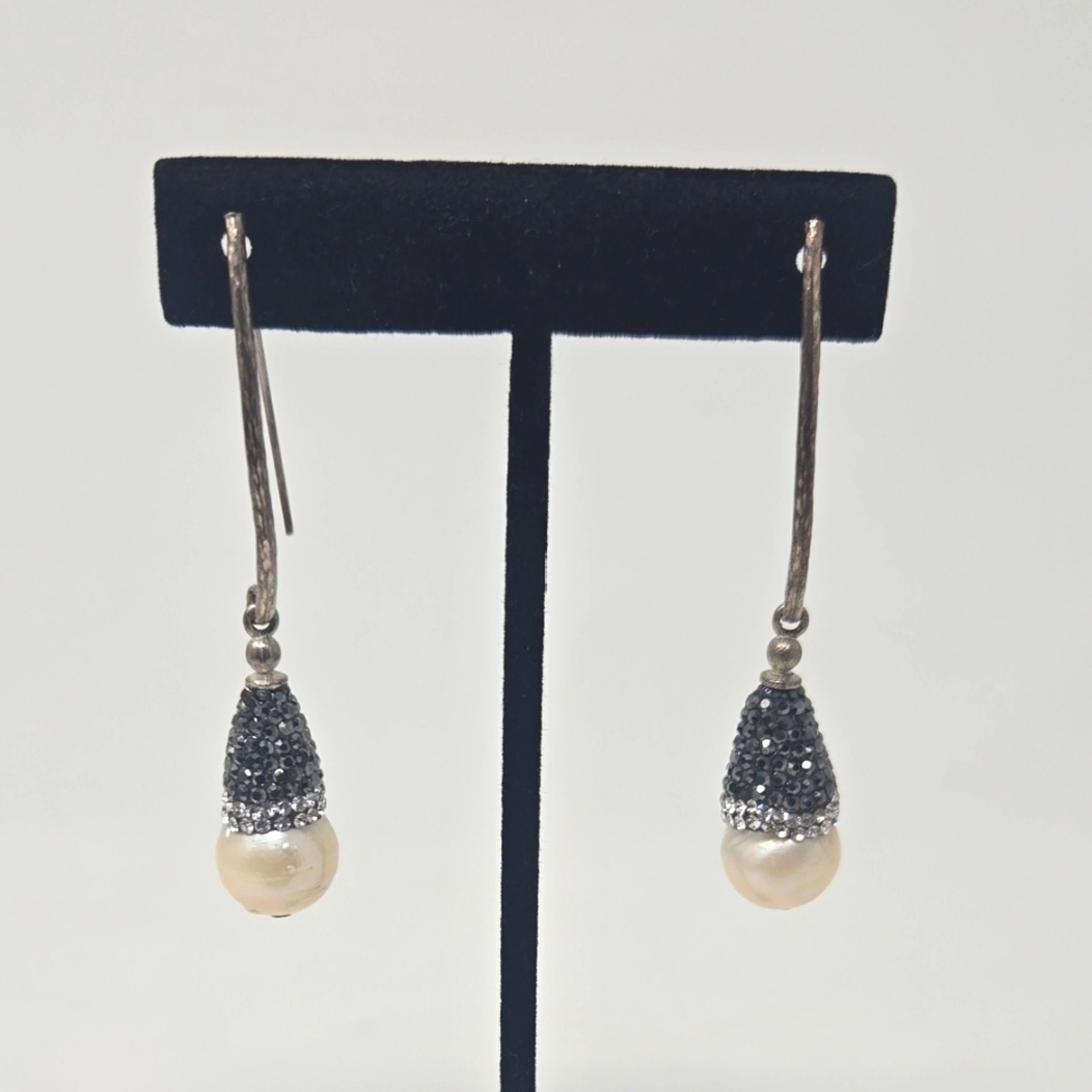 Elegant Silver and Pearl Drop Earrings
